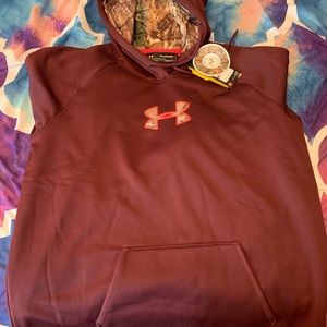 Camo Under Armour Sweatshirt